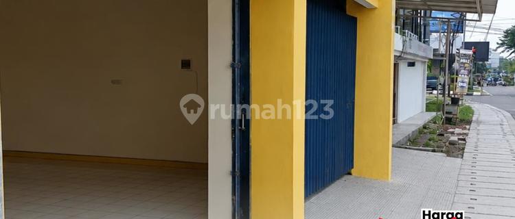 Semi-Urban Shop House for Sale in the City Center on Jl. Tanjung, Sekayu 1