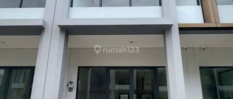 Ruko Baru Lokasi Ramai Kulineran di Maggiore Junction Gading Serpong 1