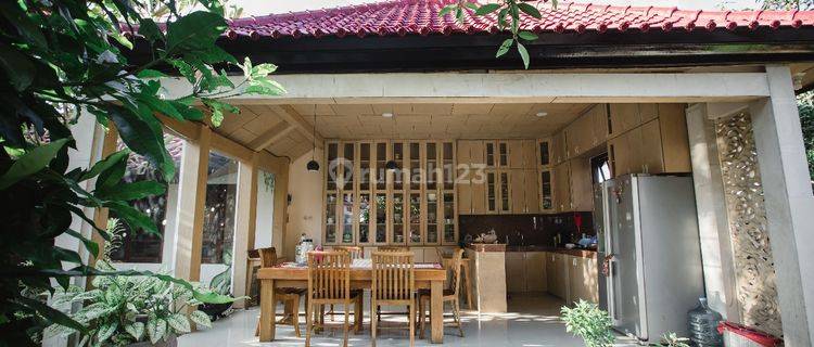 Villa Style Bali di Taman Ayun Sangeh Petang Badung 1
