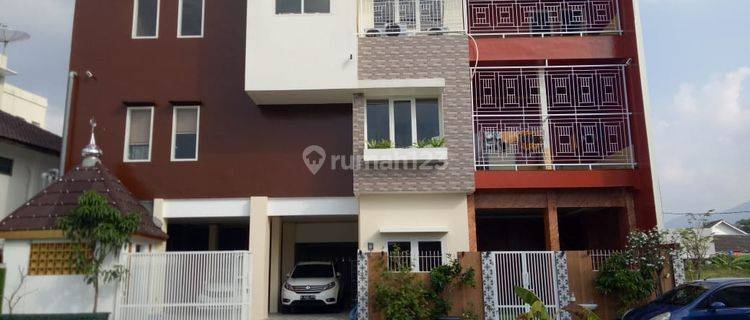 Rumah Mewah 3.5 Lt Di Tengah Kota Ungaran Ada Kolam Renang Lift 1