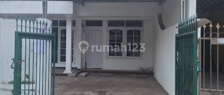 Bendul Merisi House HOOK Strategic Location Near Prapen 1