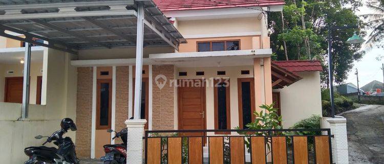 Perumahan Bangunjiwo belakang kampus UMY Yogyakarta  1