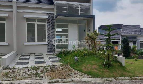 Dijual Rumah Baru di Terrace Hill Sentul City Harga Nego Sampai Deal 1