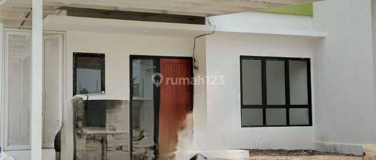 RUMAH BARU 2 LT DLM Komplek  5 MENIT EXIT TOL PADALARANG KBB 1