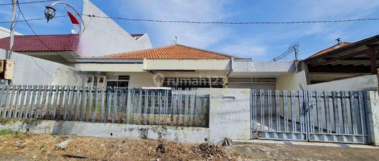 Jual Rumah di Manyar Kertoarjo, Kertoadi, Pakuwon City Surabaya 1