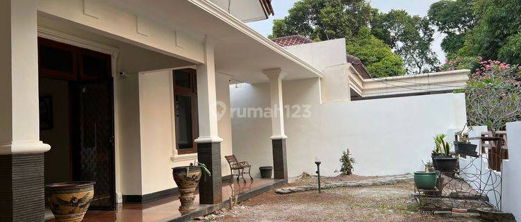 Rumah Hadap Barat Siap Huni di Villa Melati Mas, Bsd 1