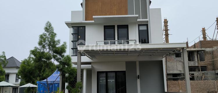 Dijual Rumah 2 Lantai Perum Kedaton Park Bsb Semarang 1