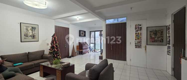 Dijual Villa Suasana Asri Lokasi Strategis di Jl. Cepoko Gunung Pati Semarang 1