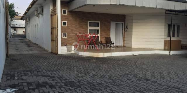 Dijual Rumah Luas Lokasi Tengah Kota di Jl. Dr. Cipto Semarang 1