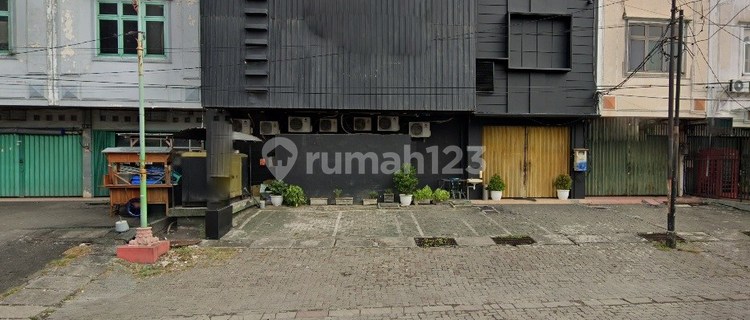 For Sale 2-Storey Shop House with Wide Access in Permata Hijau Pondok Hasanudin Semarang 1