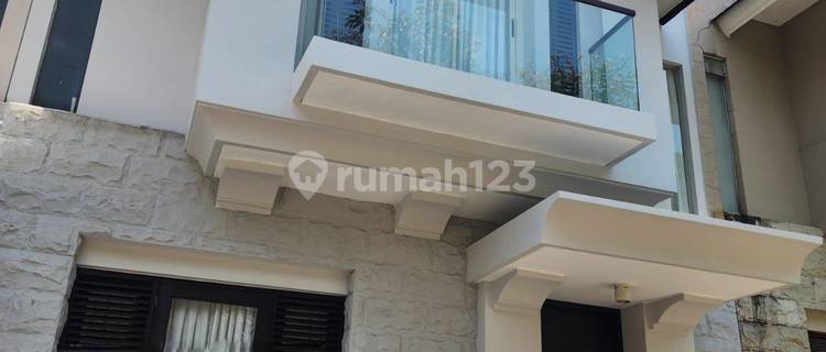 Disewa Rumah Mewah di Kawasan Elit Citrasun Tembalang Semarang 1