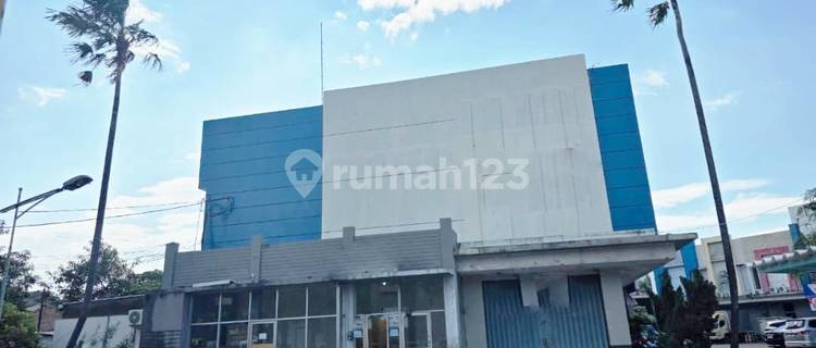 Disewakan Ruko Lokasi Jl. Gatot Subroto Semarang 1