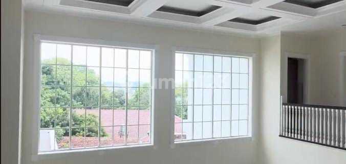 For Sale Luxury House Located at Jl. Taman Sudirman Semarang 1