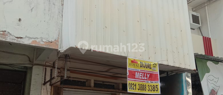 For Sale Shophouse in Chinatown Area of Semarang, Warung Alley, Semarang 1