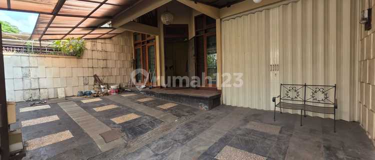 Disewakan Rumah Tengah Kota Bebas Banjir Di Jl. Pekunden Timur Semarang 1