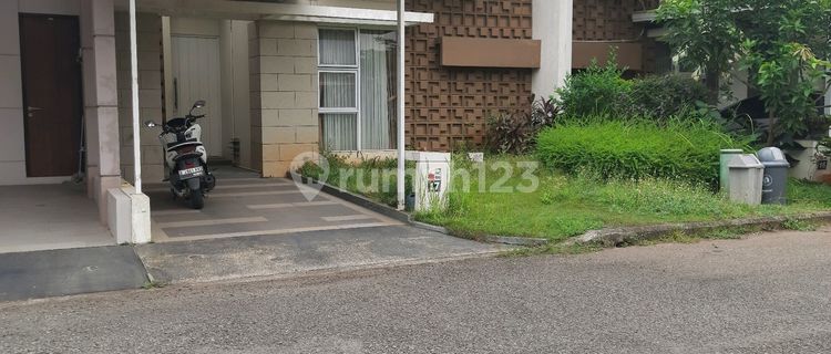 Di Sewa Rumah 2Lantai Siap Huni di Grand Wisata 1