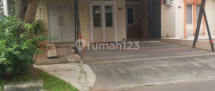 Rumah2 Lantai Siap Huni Di Cluster Elit Grand Wisata 1