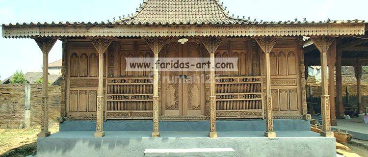 Rumah Joglo Kudusan, Soko 20 Tumpangsari Rare 3D Carved Gebyok 1