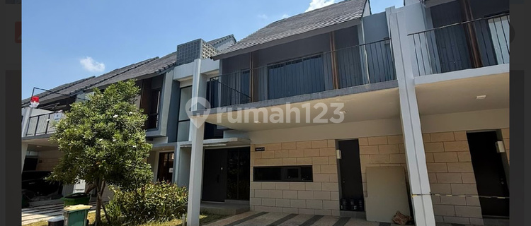 Dijual Murah Rumah 4 Kamar Tidur Cluster Wisteria Semi Furnish Di Metland Menteng 1
