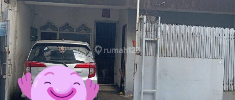 Rumah Di Jalan Kerajinan Jakarta Pusat 1,5 Lantai Strategis 1