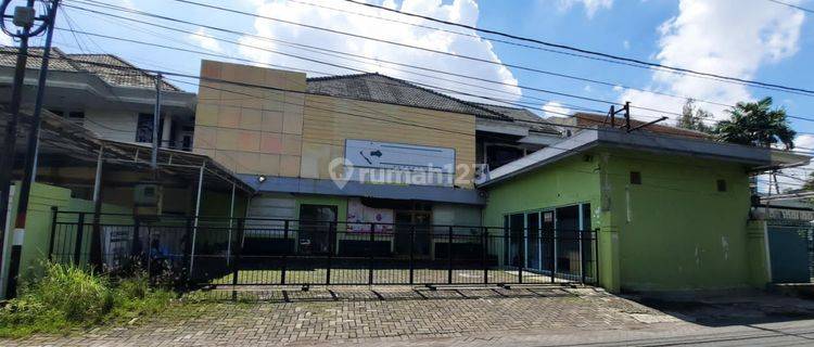 Rumah 2 Lantai Bagus SHM di Raya Darmo Permai, Surabaya 1