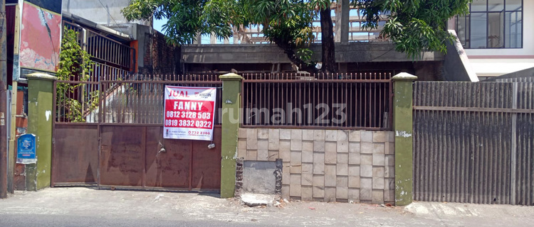 Good House with SHM on Raya Rungkut Menanggal, Surabaya 1