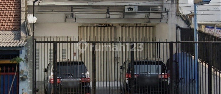 Rumah Usaha Siap Pakai di Raya Margorejo Indah 1