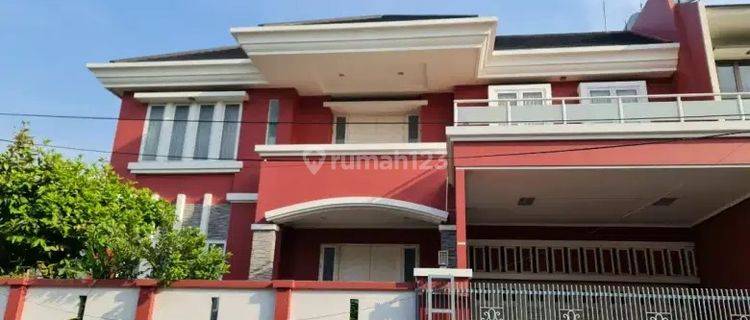 Jual Cepat Rumah Hoek 2 Lantai Komplek Green Ville Jakarta Barat 1