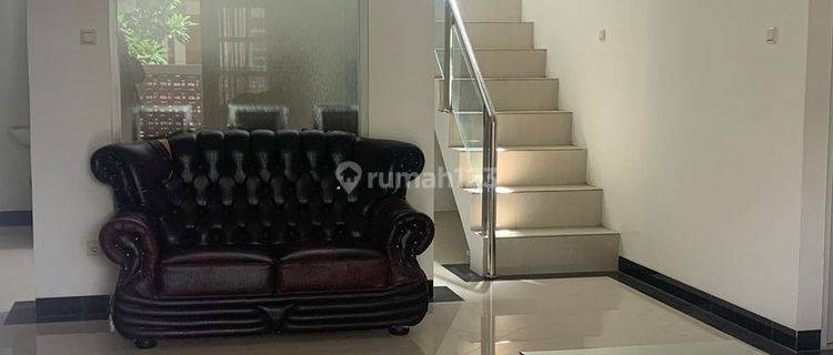 Rumah Siap Huni Yang Nyaman Dan Aman Sudah Renovasi Rumah Diarea Perumahan Cibubur Country  1