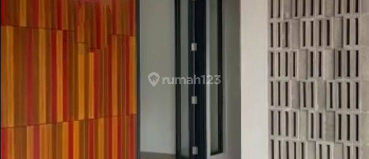 Rumah Baru lokasi premium Discovery Altezza di Bintaro 1
