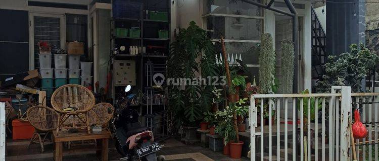 Rumah Bagus Bagus Dekat Tol Di Bintaro Tangerang Selatan 1