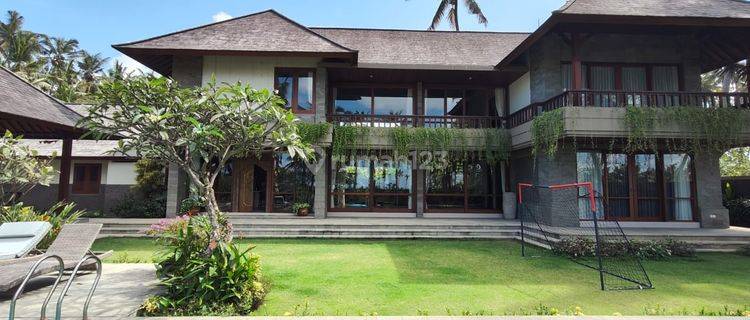 Rumah Cantik Dengan View Laut Di Pantai Saba, Gianyar Bali 1