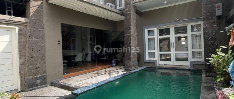 Dijual Villa Lokasi Strategis Di Daerah Kuta Bali 1