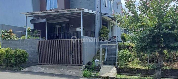 Dijual Rumah Aman Siap Huni di Setiabudi Regensi. Bandung 1