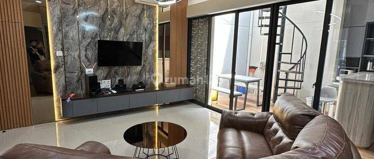 Rumah di Cluster Flora Fully Furnished Summarecon Bandung 1