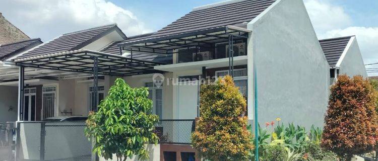 Disewa Rumah Siap Huni di Komplek Greenville Taman Kopo Indah 1  1