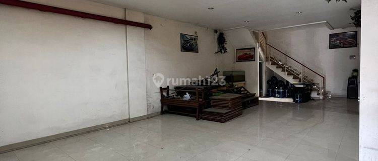 Dijual Ruko Rendeng Strategis di Moch Toha Bandung 1