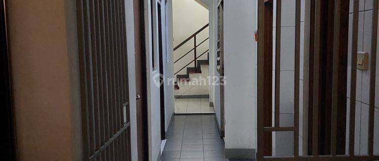 Rumah Tengah Kota Bandung Sayap Braga 1