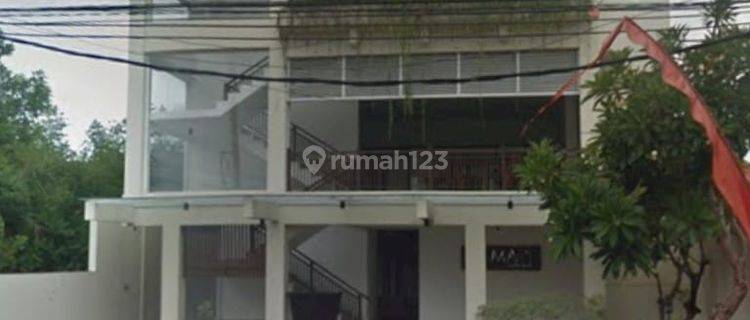 Disewa Jarang Ada Gedung Siap Pakai di Jalan Kuta Bali 1