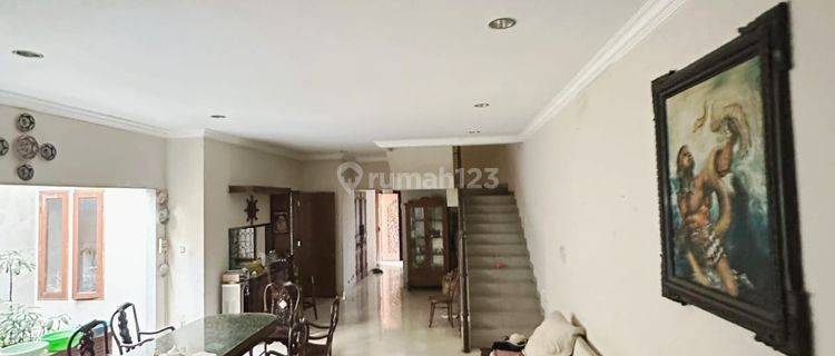 Rumah Semi Furnish Lokasi Duren Sawit Jakarta Timur 1