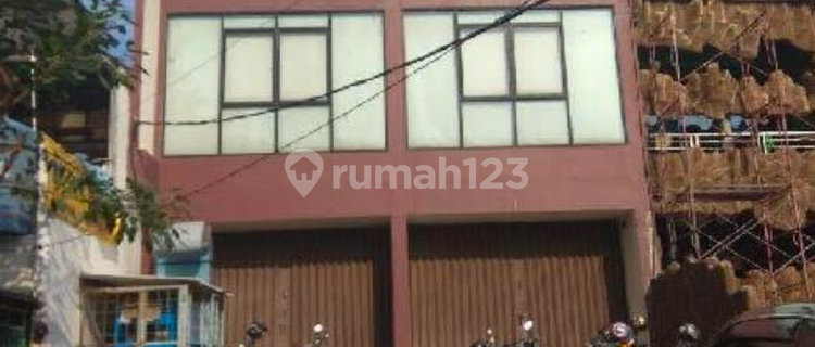 Attached Ruko in Green Ville Location, West Jakarta 1