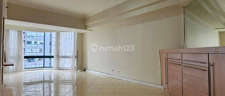 Apartemen Taman Anggrek 2 BR Unfurnished Bagus, City View 1