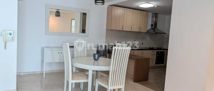 Spacious Apartment with Beautiful View in the Strategic Setiabudi Area 1