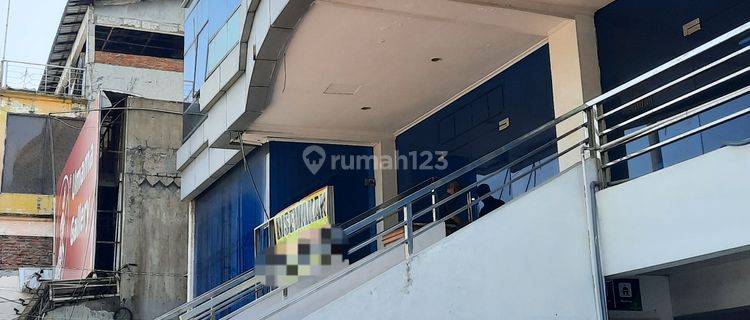Disewakan Gedung 5 Lantai di Pusat Kota Sidoarjo 1
