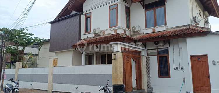 Elite Boarding House in Penamparan Padangsambian Near West Gatsu 1