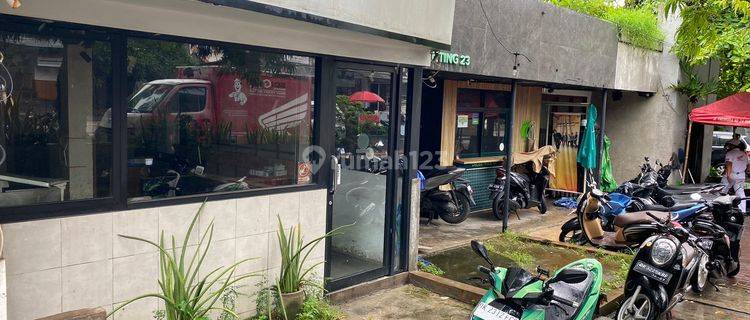 Tanah Isi Bangunan Ex Cafe Kawasan Jalur Ramai # Polda Bali Suli 1