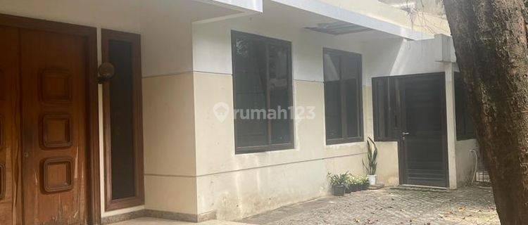 Termurah Dibawah Njop Rumah Jl. Ubud Mega Kuningan Jakarta Selatan 1