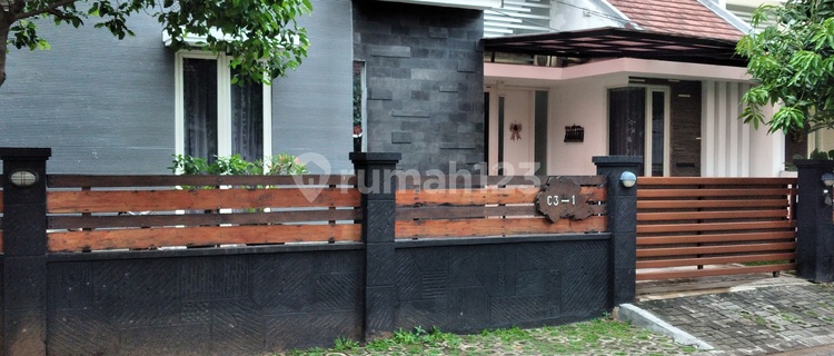 FOR SALE HOOK HOUSE CITRALAND SURABAYA READY TO OCCUPY 1