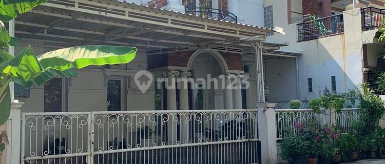 Rumah Mewah 2 Lantai Hadap Taman di Royal Residence Pulo Gebang Semi furnished 1