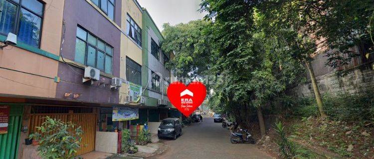 Ruko Gandeng di Jl Ciputat Raya, Tangerang Selatan 1